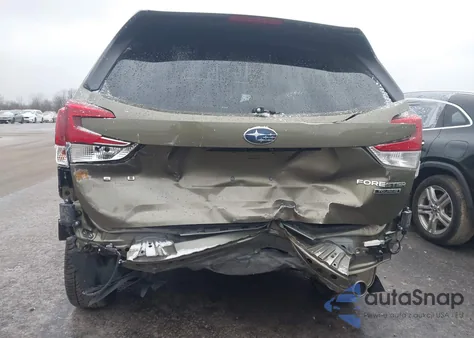 2022 Subaru Forester Touring из США, поврежденный, VIN JF2SKARC1NH452328